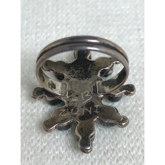 Zuni Sterling Silver Petit Point Turquoise Ring Signed "LB" - Size 7 1/2 - Picture 7 of 7